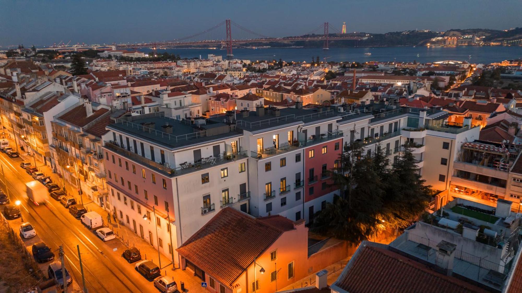 Апартаменты Premium Flat At Ajuda/Belem With Balcony, Parking! Лиссабон Экстерьер фото